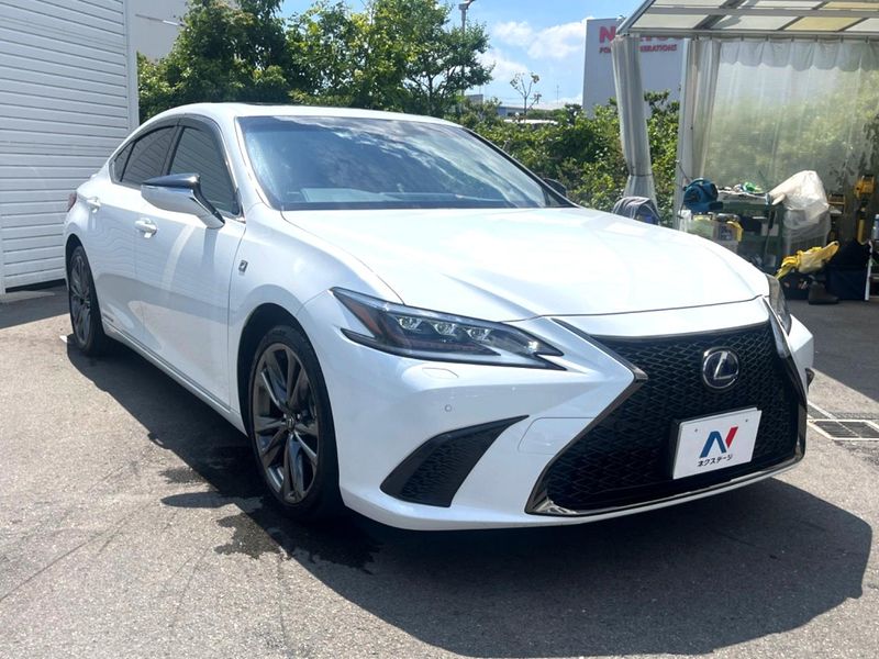 2020 Lexus ES 6AA-AXZH10 (UW-6a94ef6430612)[12]