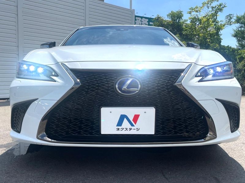 2020 Lexus ES 6AA-AXZH10 (UW-6a94ef6430612)[13]