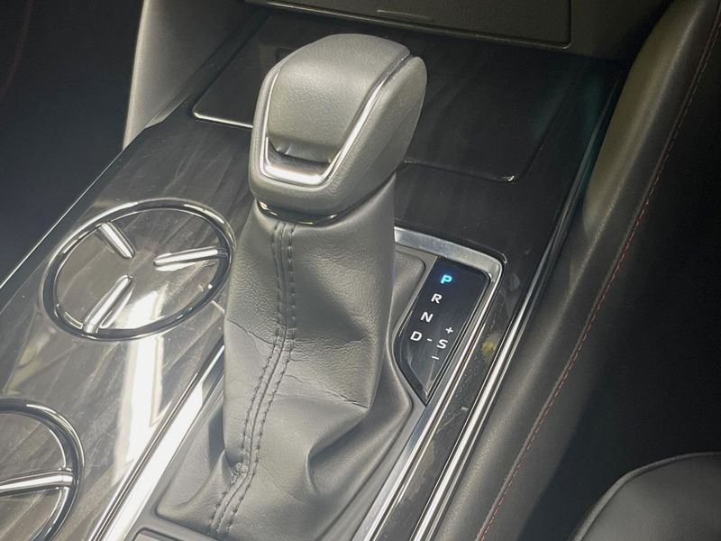2020 Toyota Crown Hybrid 6AA-AZSH20 (UW-6a94ef6d3e221)[19]
