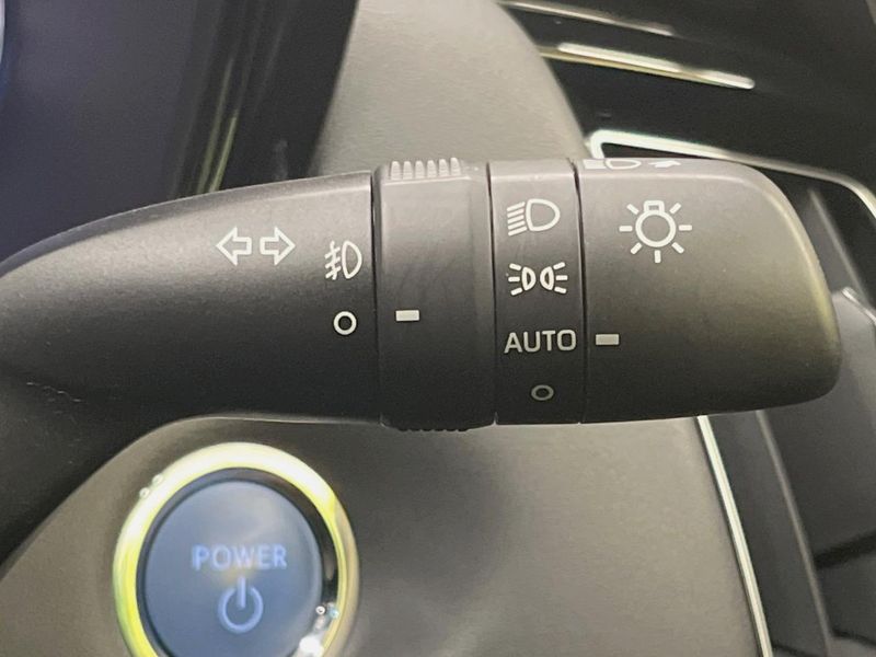 2020 Toyota Crown Hybrid 6AA-AZSH20 (UW-6a94ef6d3e221)[17]