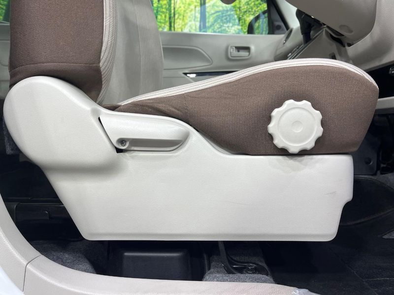 2019 Nissan DAYZ ROOX DBA-B21A (UW-6a94ef7f56e6b)[23]