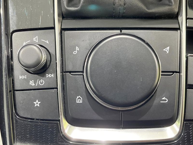 2023 Mazda CX-30 5AA-DMEJ3P (UW-6a94efcbd0ef3)[23]