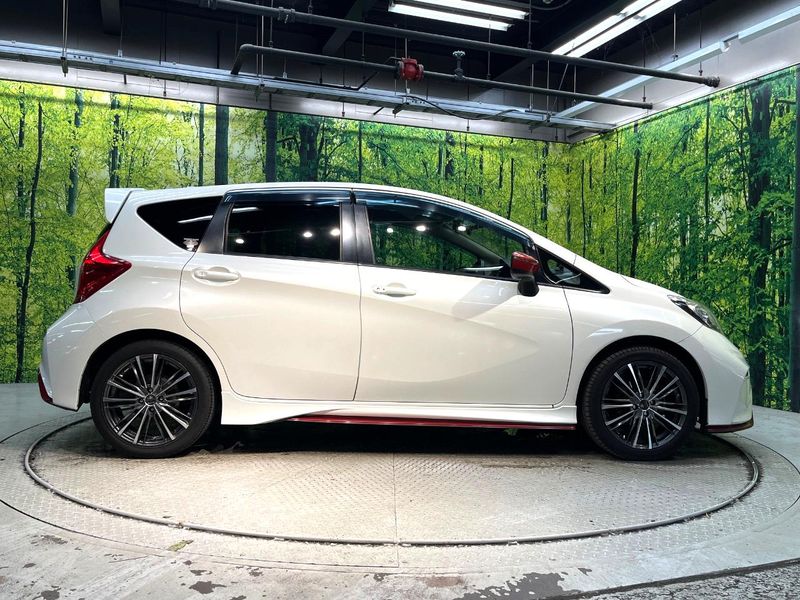 2014 Nissan Note DBA-E12 (UW-6a94efd33876e)[21]