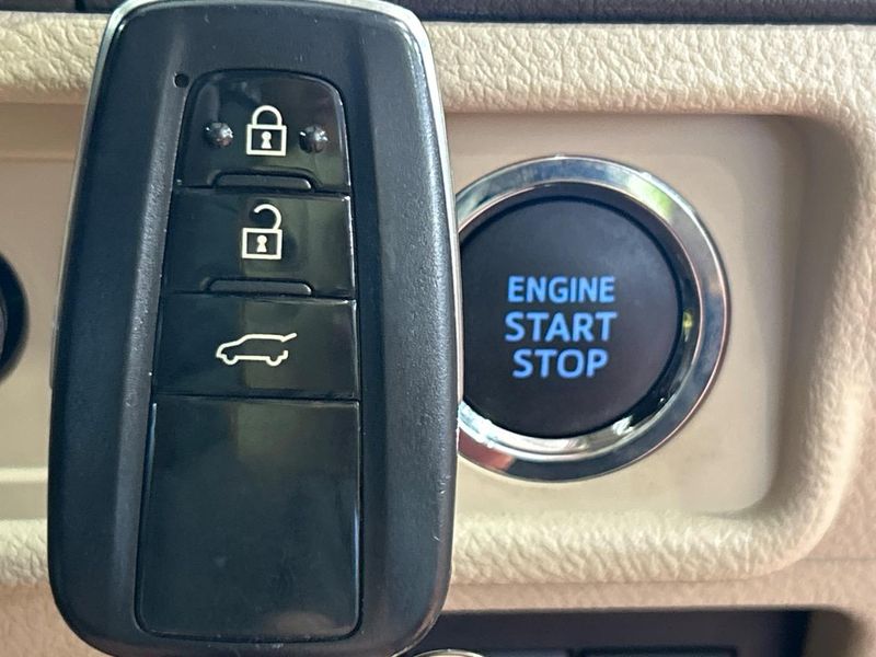 2023 Toyota Land Cruiser Prado 3DA-GDJ150W (UW-6a94effb5a875)[5]