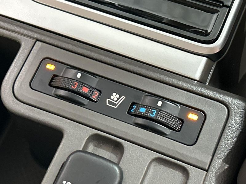 2023 Toyota Land Cruiser Prado 3DA-GDJ150W (UW-6a94effb5a875)[20]