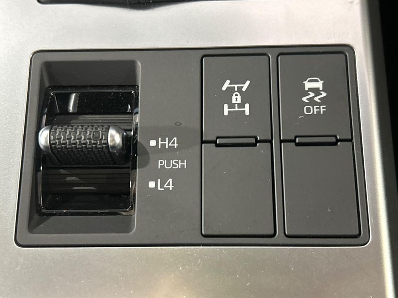 2024 Toyota Land Cruiser 250 3DA-GDJ250W (UW-6a94effccf972)[27]