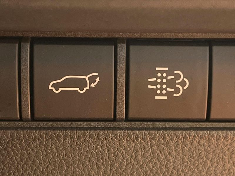 2024 Toyota Land Cruiser 250 3DA-GDJ250W (UW-6a94effd2d164)[29]