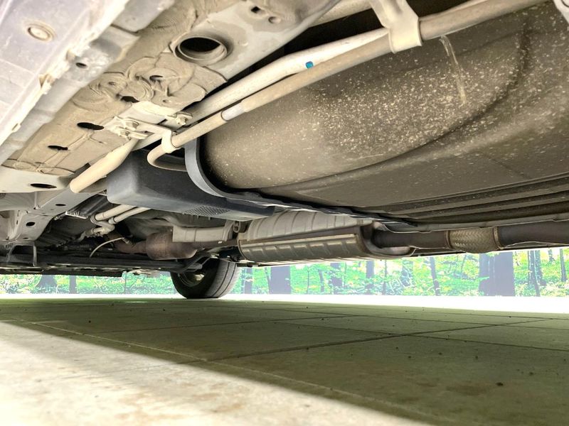 2016 Nissan Serena DAA-GFC27 (UW-6a94f0026f79c)[27]