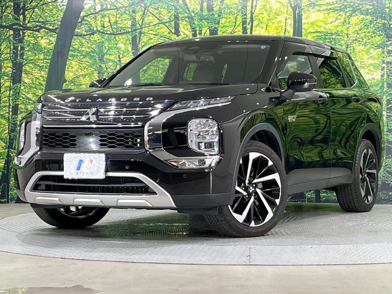 2022 Mitsubishi OUTLANDER PHEV 5LA-GN0W (UW-6a94f01a79bdd)[0]