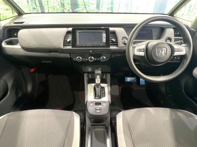 2021 Honda Fit 6BA-GR5 (UW-6a94f02526211)[26]