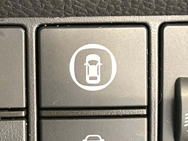 2021 Honda Fit 6BA-GR5 (UW-6a94f02526211)[28]