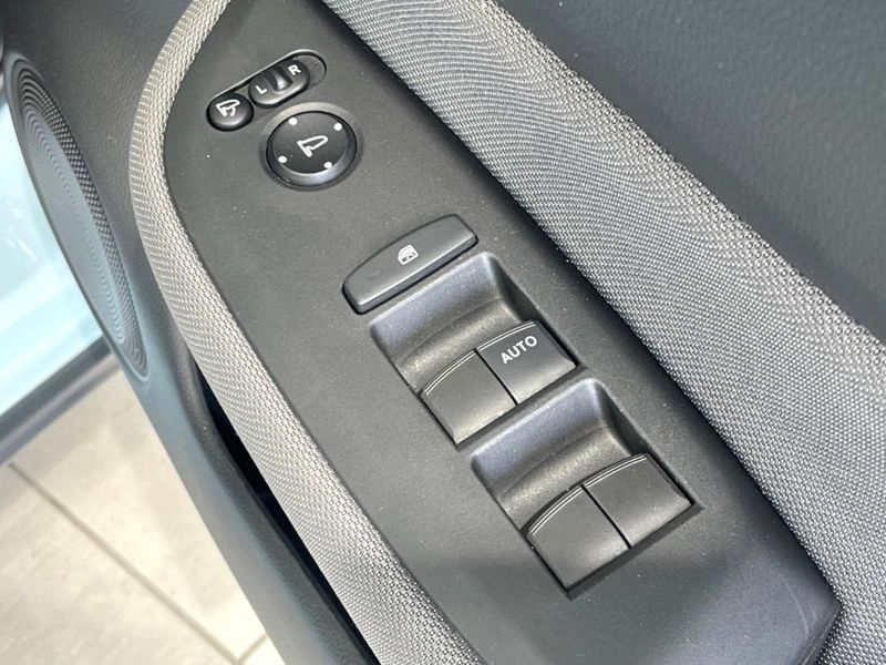 2021 Honda Fit 6BA-GR5 (UW-6a94f02526211)[25]