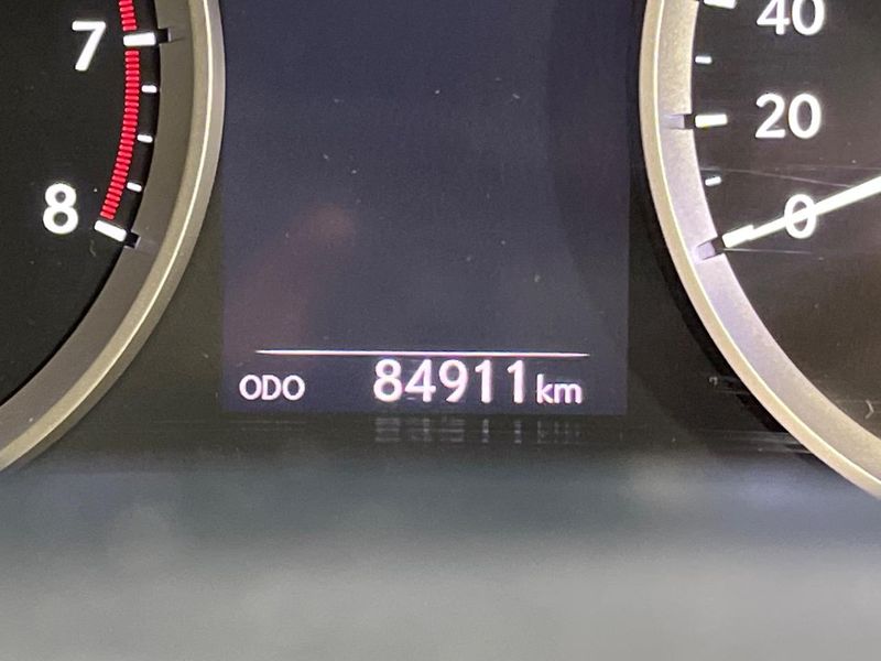 2013 Lexus IS DBA-GSE35 (UW-6a94f028cc82d)[2]