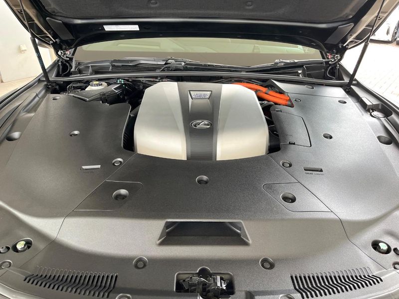 2021 Lexus LS 6AA-GVF50 (UW-6a94f03771260)[4]