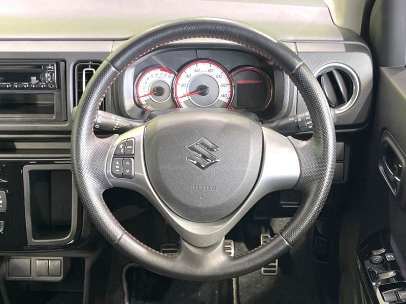 2019 Suzuki Alto Works DBA-HA36S (UW-6a94f0406fac3)[28]