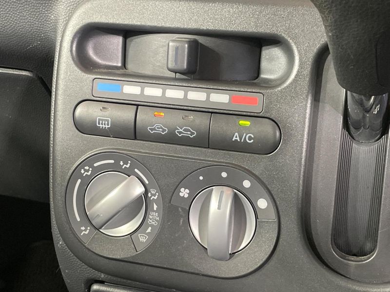 2011 Suzuki ALTO Lapin DBA-HE22S (UW-6a94f04a8fa5c)[10]