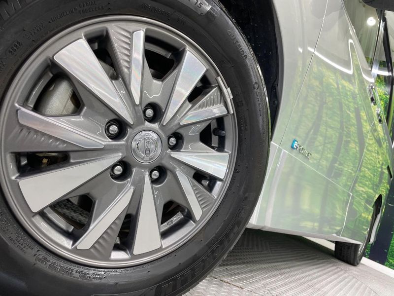 2018 Nissan Serena DAA-HFC27 (UW-6a94f05b3c145)[8]