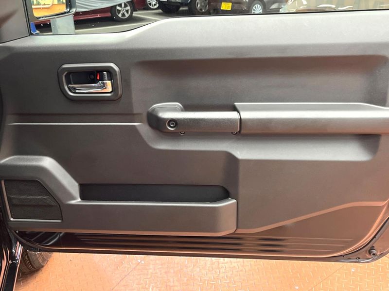 2025 Suzuki Jimny 3BA-JB64W (UW-6a94f06f933eb)[19]