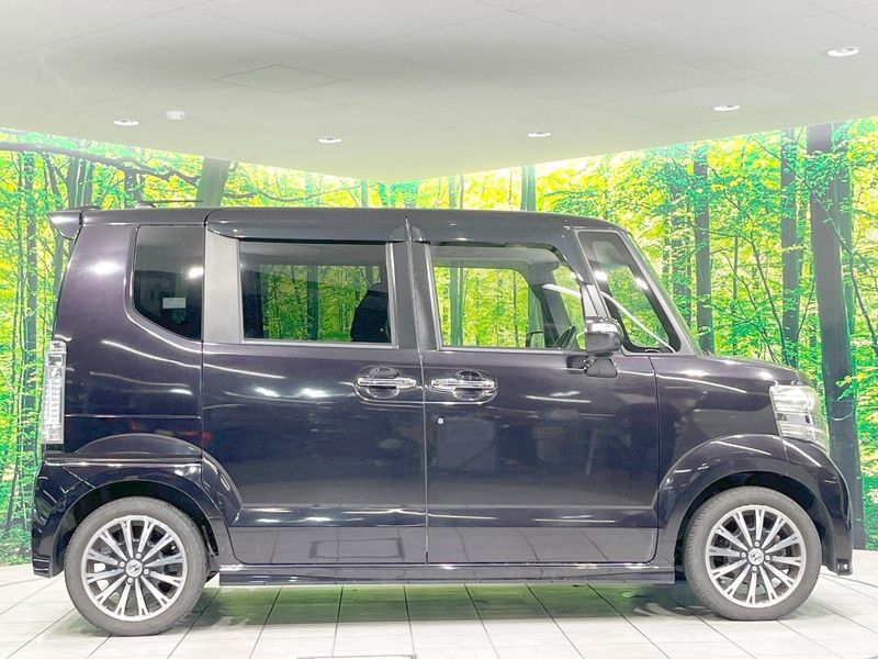 2015 Honda N-BOX CUSTOM DBA-JF1 (UW-6a94f085d54e5)[18]