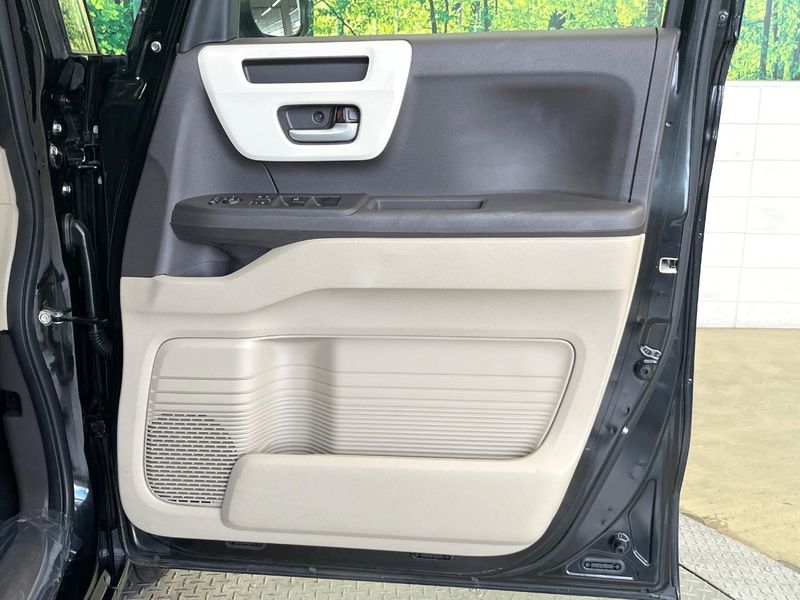 2018 Honda N-BOX DBA-JF3 (UW-6a94f08e0f6ce)[29]
