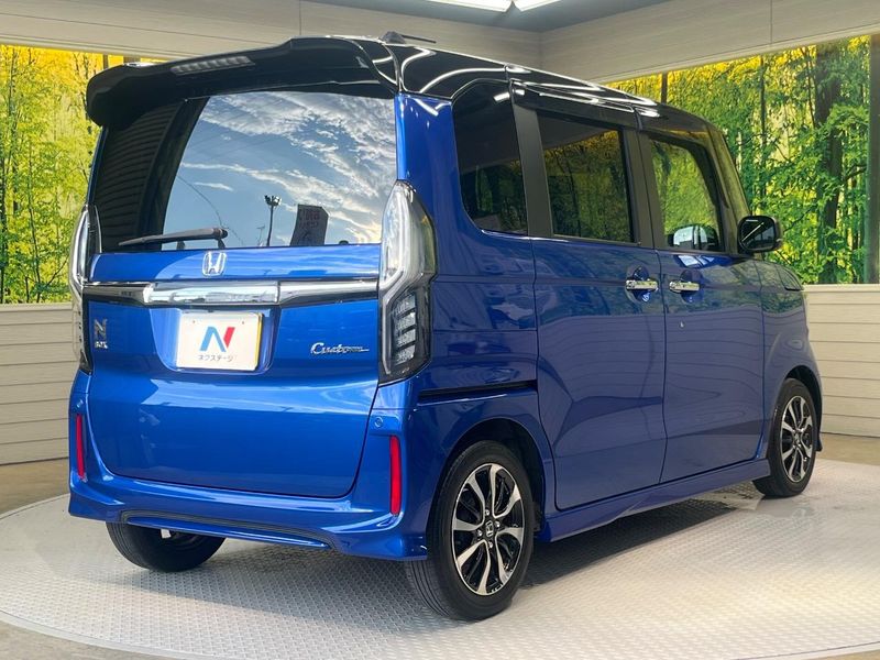 2019 Honda N-BOX CUSTOM 6BA-JF3 (UW-6a94f0981d141)[22]