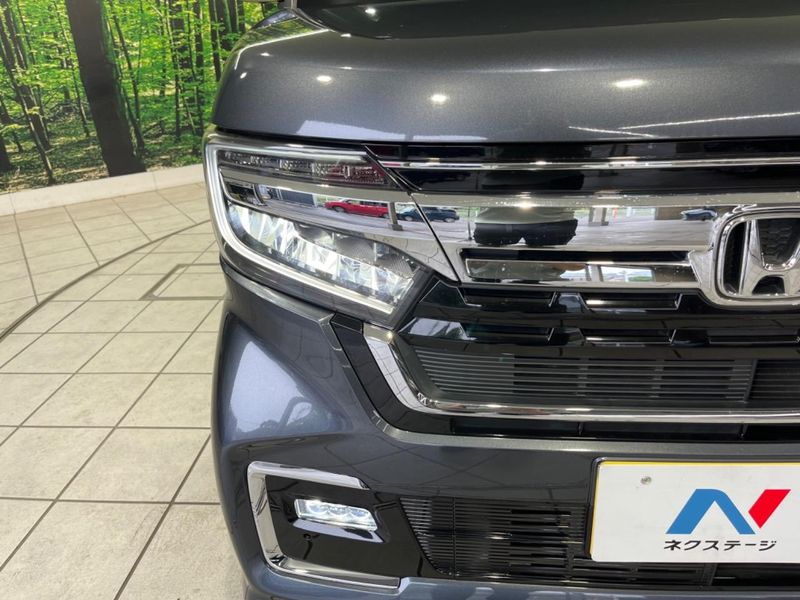 2022 Honda N-BOX CUSTOM 6BA-JF3 (UW-6a94f0a03710a)[27]