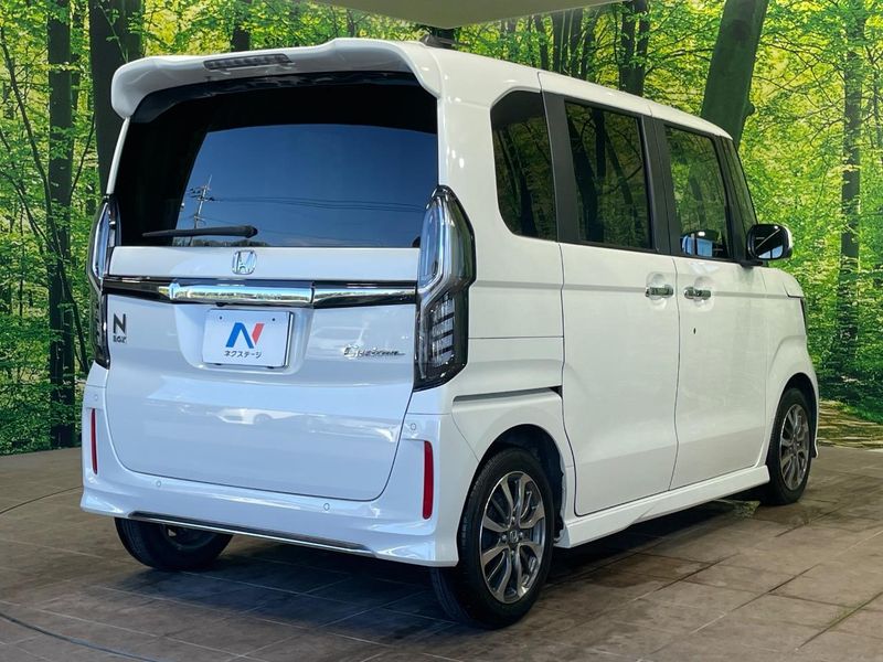 2022 Honda N-BOX CUSTOM 6BA-JF3 (UW-6a94f0a9d0953)[20]