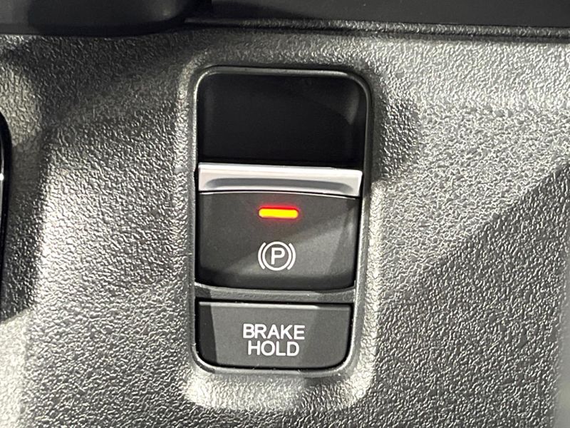 2025 Honda N-BOX CUSTOM 6BA-JF5 (UW-6a94f0bf8c759)[11]