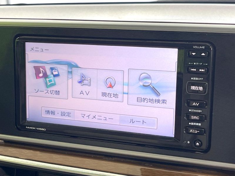 2015 Daihatsu Cast DBA-LA250S (UW-6a94f10a9f18a)[11]