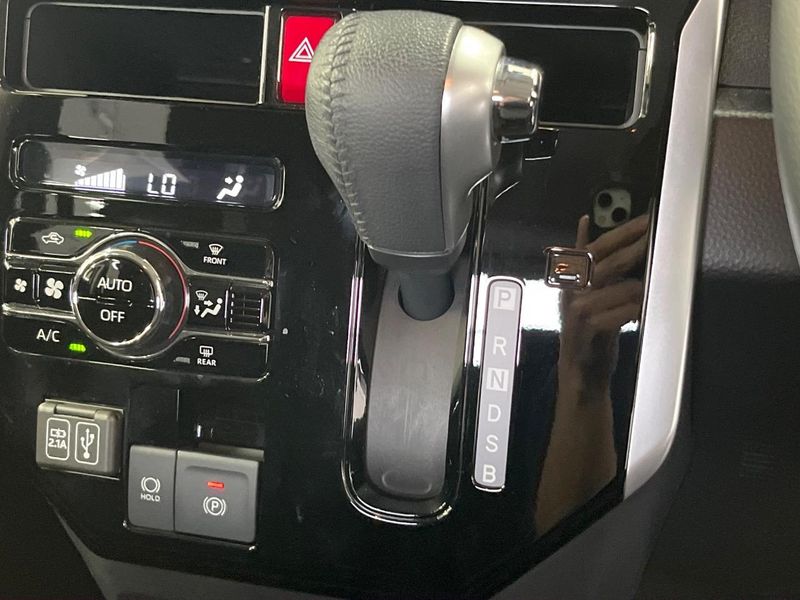 2023 Toyota Roomy 5BA-M900A (UW-6a94f15a3273f)[22]