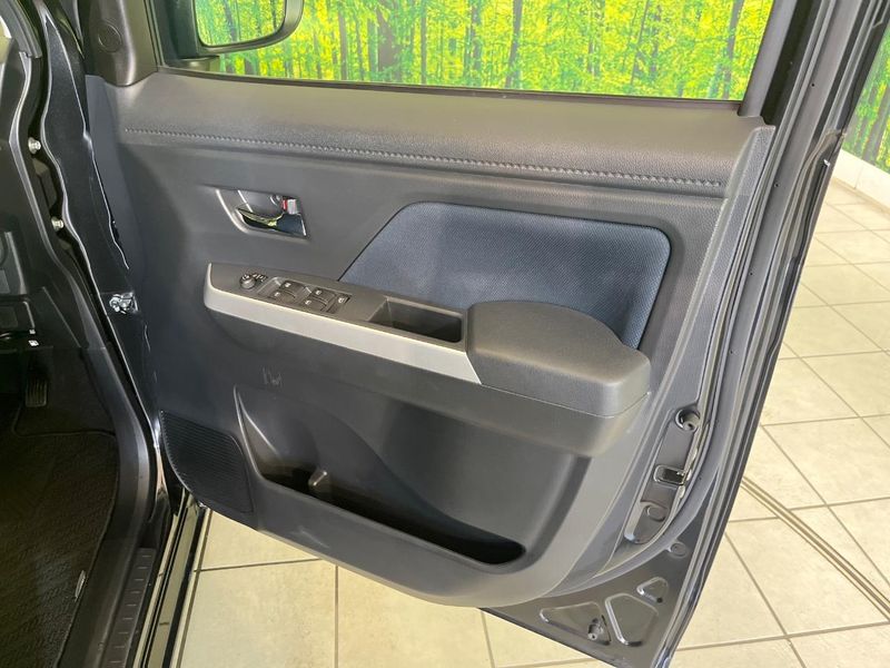 2023 Toyota Roomy 4BA-M900A (UW-6a94f15bdccf9)[24]