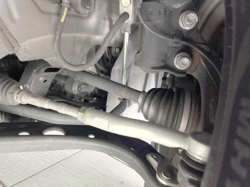 2021 Toyota Aqua 6AA-MXPK11 (UW-6a94f1f270c03)[27]