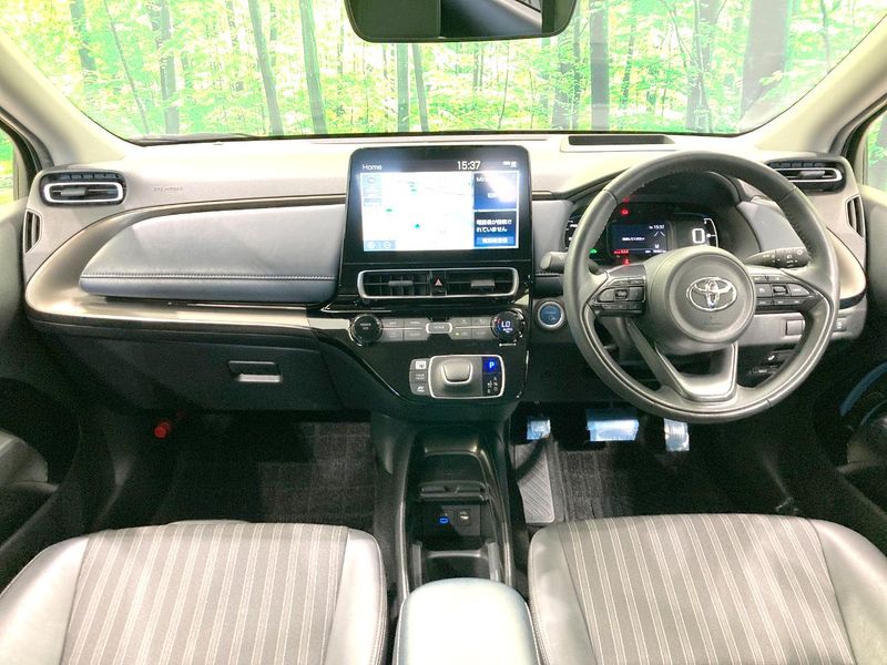 2023 Toyota Aqua 6AA-MXPK11 (UW-6a94f1f5d87f5)[13]