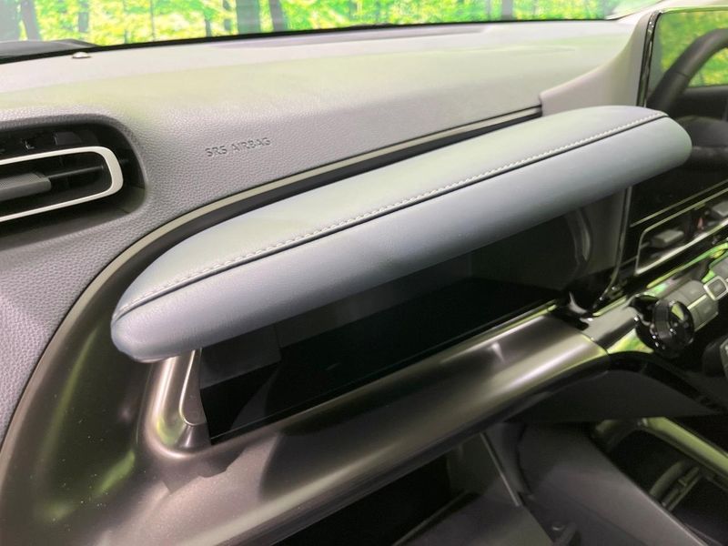 2024 Toyota Aqua 6AA-MXPK16 (UW-6a94f1f9a2eb1)[27]