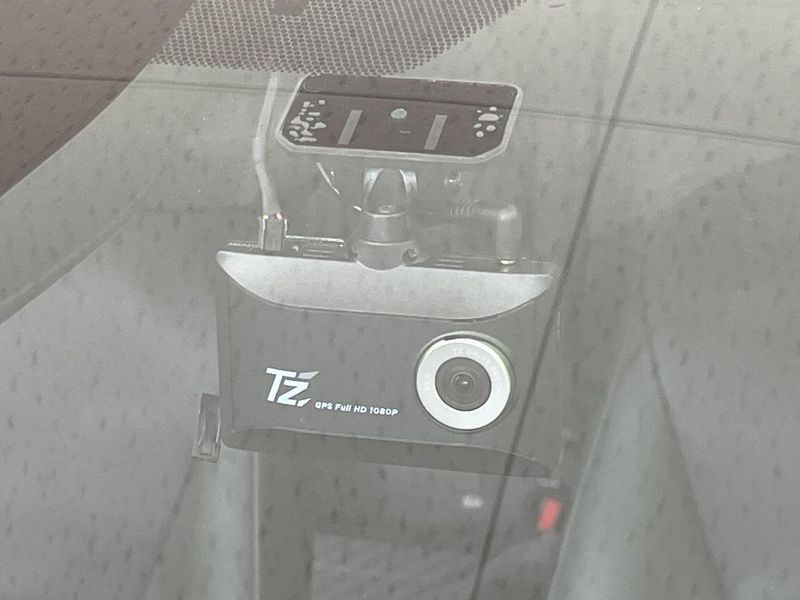 2024 Toyota Aqua 6AA-MXPK16 (UW-6a94f1f9a2eb1)[5]