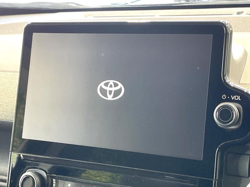 2023 Toyota Sienta 6AA-MXPL10G (UW-6a94f1facfae0)[14]