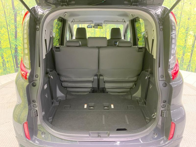 2023 Toyota Sienta 6AA-MXPL10G (UW-6a94f1fb5373d)[13]