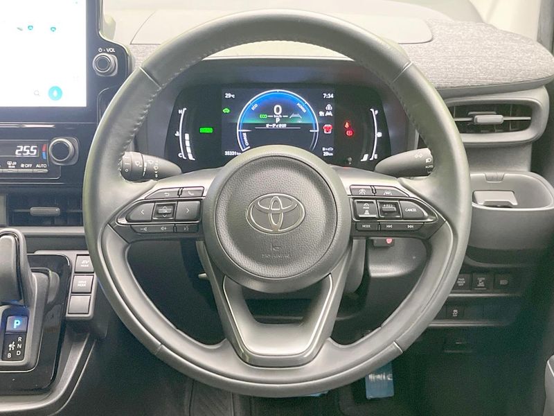 2023 Toyota Sienta 6AA-MXPL10G (UW-6a94f1fb5373d)[28]