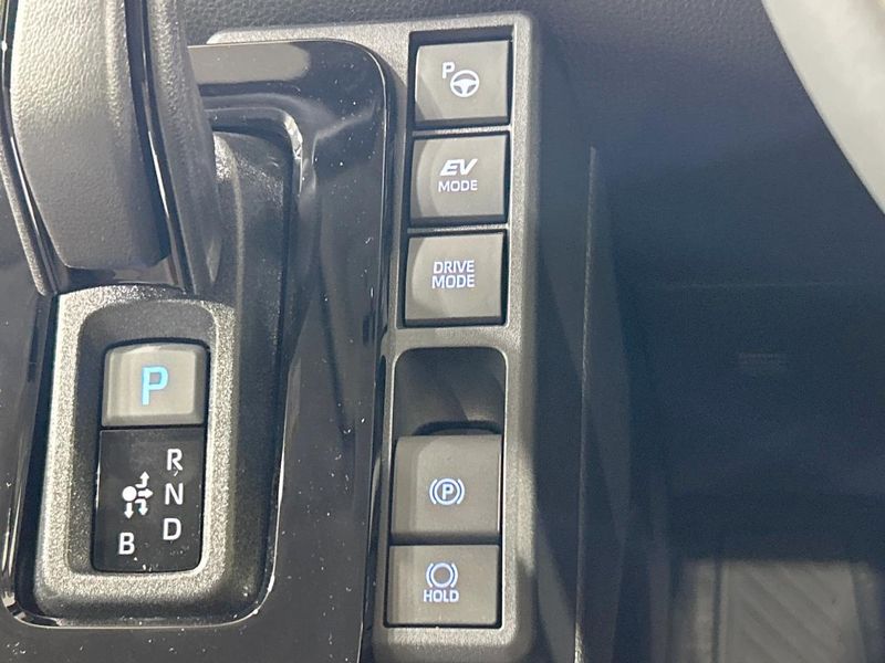 2026 Toyota Sienta 6AA-MXPL10G (UW-6a94f2019e389)[26]