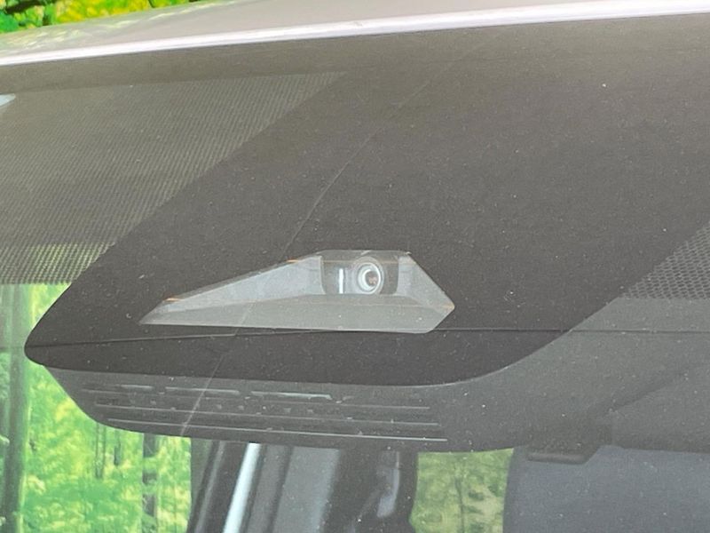 2023 Toyota Voxy 6BA-MZRA90W (UW-6a94f21f5ebd9)[6]