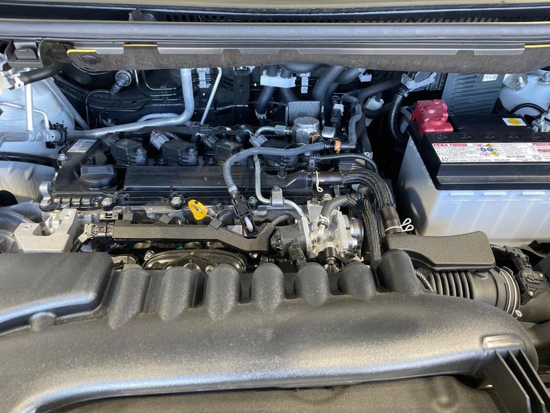 2023 Toyota Voxy 6BA-MZRA90W (UW-6a94f21f5ebd9)[4]