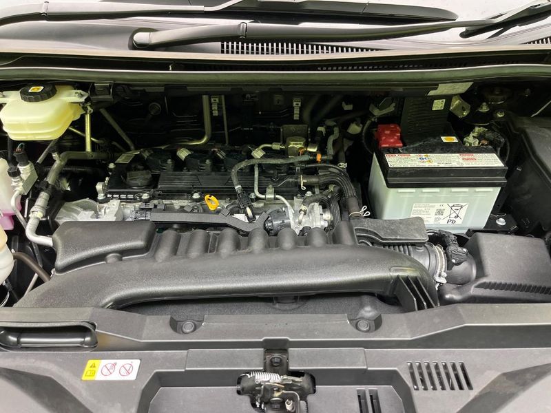 2024 Toyota Voxy 6BA-MZRA90W (UW-6a94f22599baf)[4]