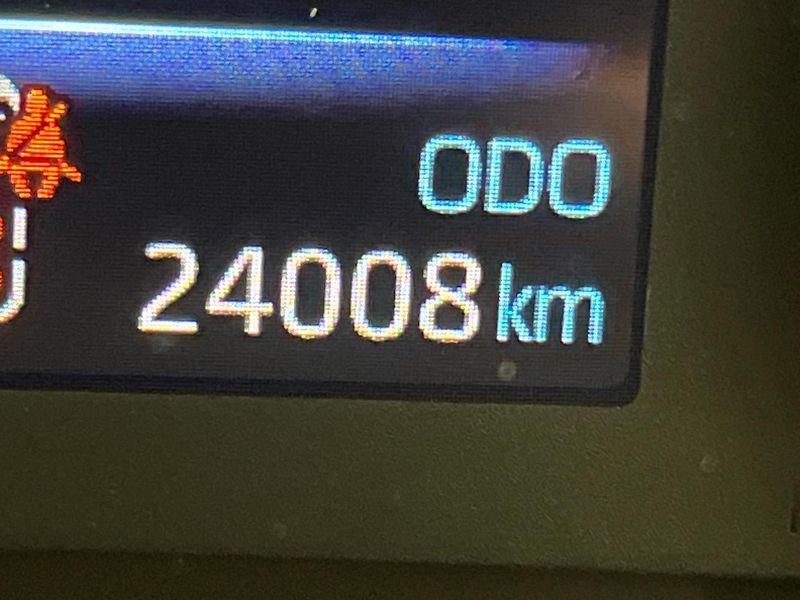2024 Toyota Voxy 6BA-MZRA90W (UW-6a94f22599baf)[2]