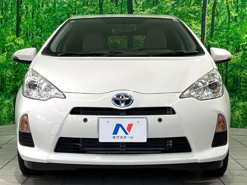 2013 Toyota Aqua DAA-NHP10 (UW-6a94f22f4ba43)[5]