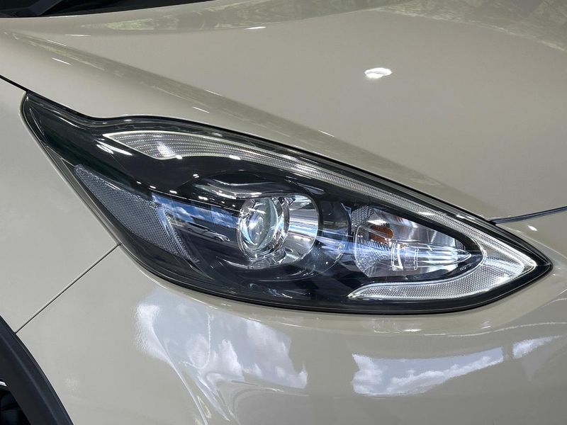 2017 Toyota Aqua DAA-NHP10H (UW-6a94f23d666ec)[16]