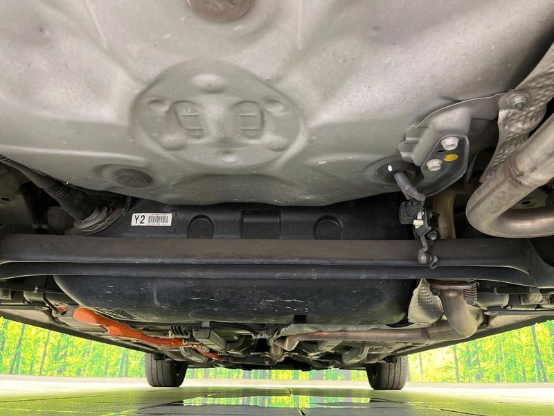 2019 Toyota Aqua DAA-NHP10 (UW-6a94f240add0d)[10]