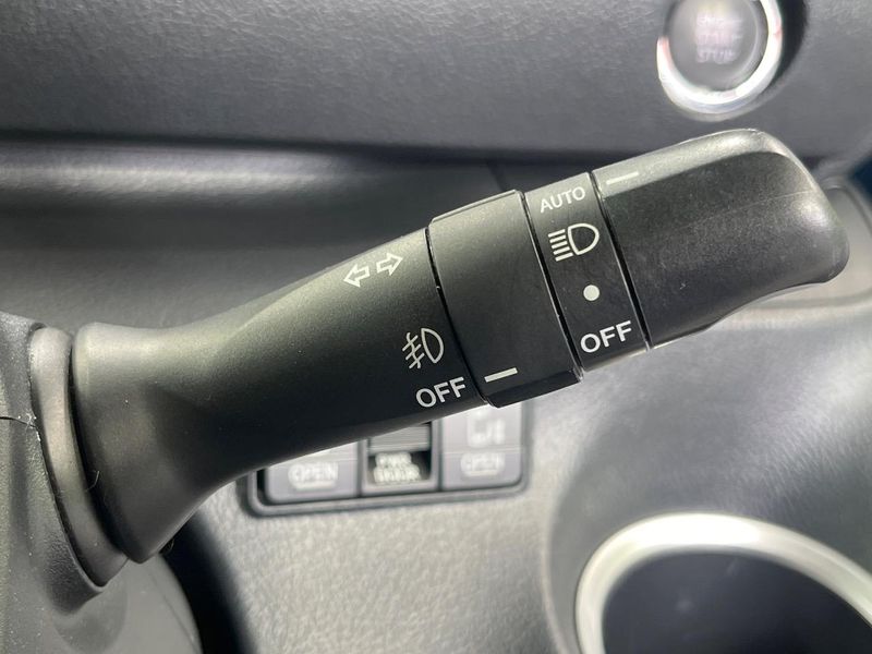2019 Toyota Sienta DBA-NSP170G (UW-6a94f24c7395f)[27]