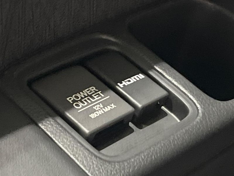2014 Honda Odyssey DBA-RC1 (UW-6a94f258419b1)[10]