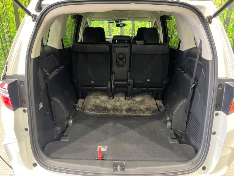 2014 Honda Odyssey DBA-RC1 (UW-6a94f258419b1)[11]