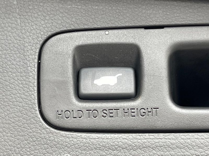 2023 Honda Step Wagon 6AA-RP8 (UW-6a94f2637481b)[19]